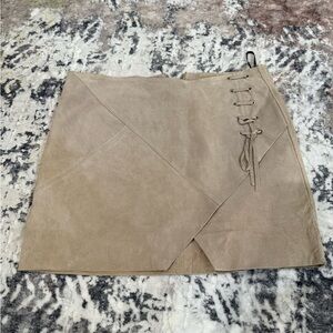Blank NYC Tan Lace-Up suede Mini Skirt size 28
